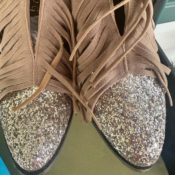 Fringe Glitter Ankle Boots - Silver and Tan - Picture 7 of 11